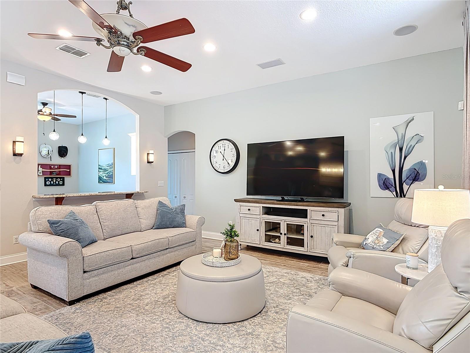 CYPRESS HEAD PH 02B - Residential