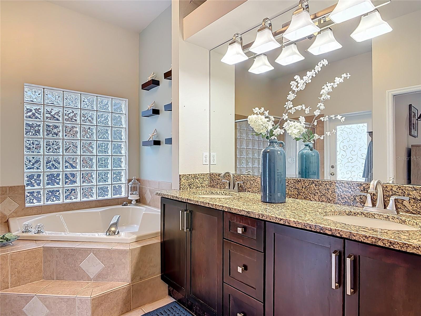 CYPRESS HEAD PH 02B - Residential