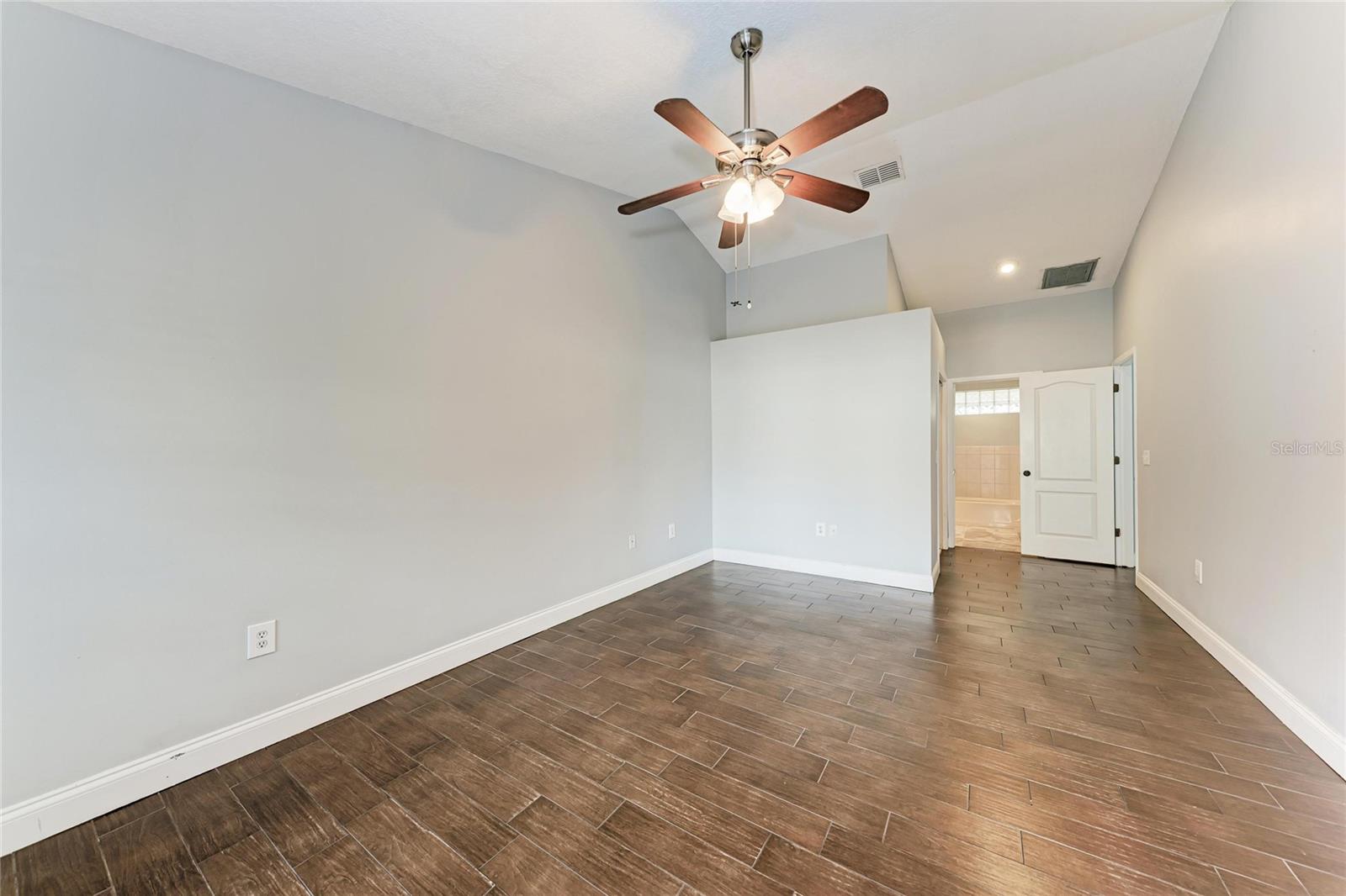 LAKEMONT HILLS PH II - Residential