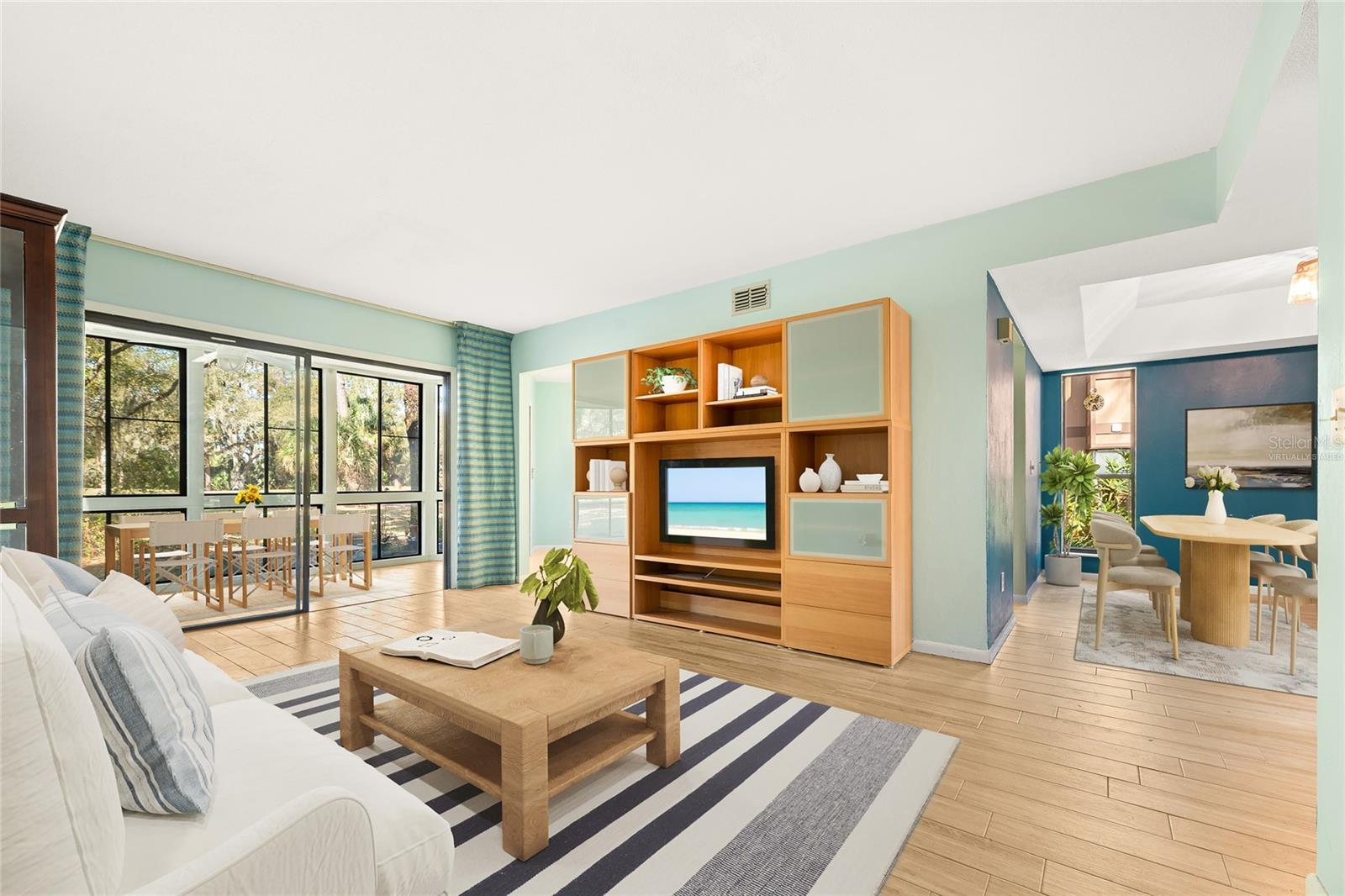 11 FAIRWAYS CIRCLE 11