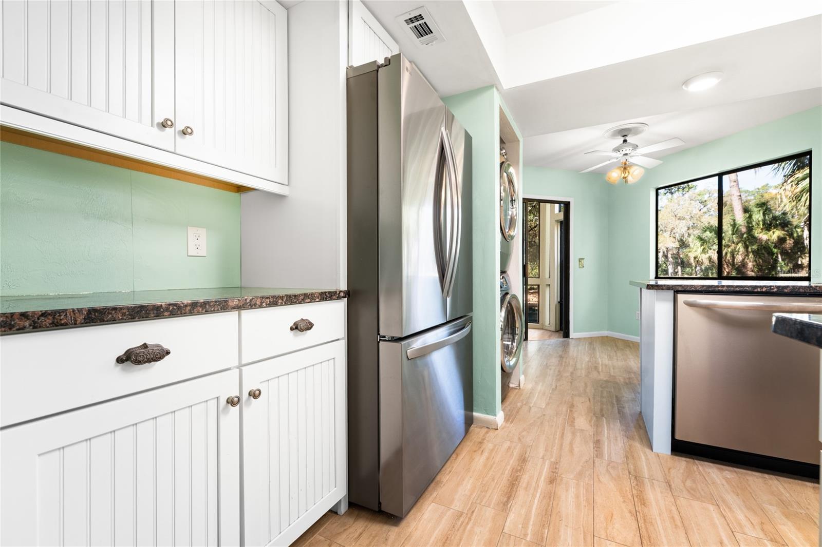 11 FAIRWAYS CIRCLE 11