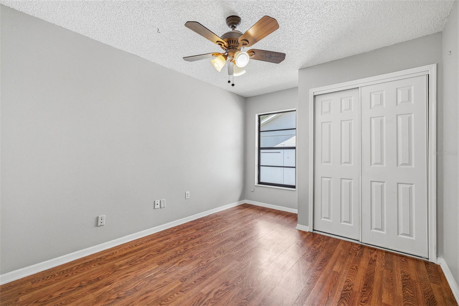 HUNTERS RIDGE - Residential