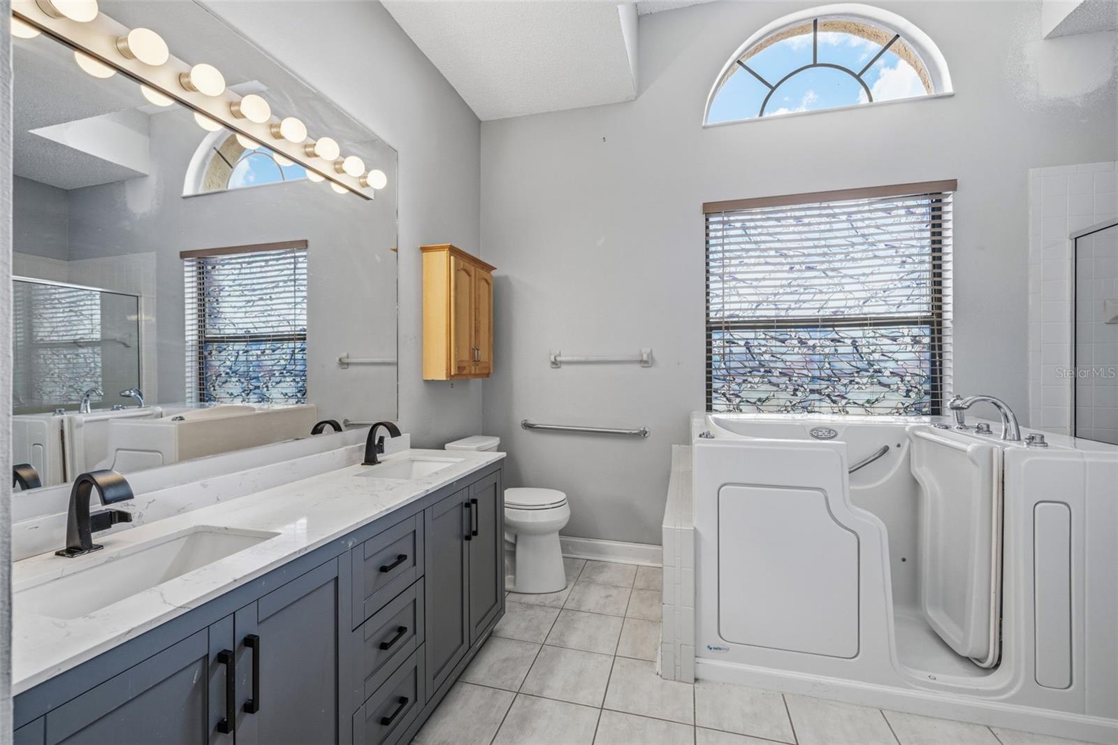 HUNTERS RIDGE - Residential