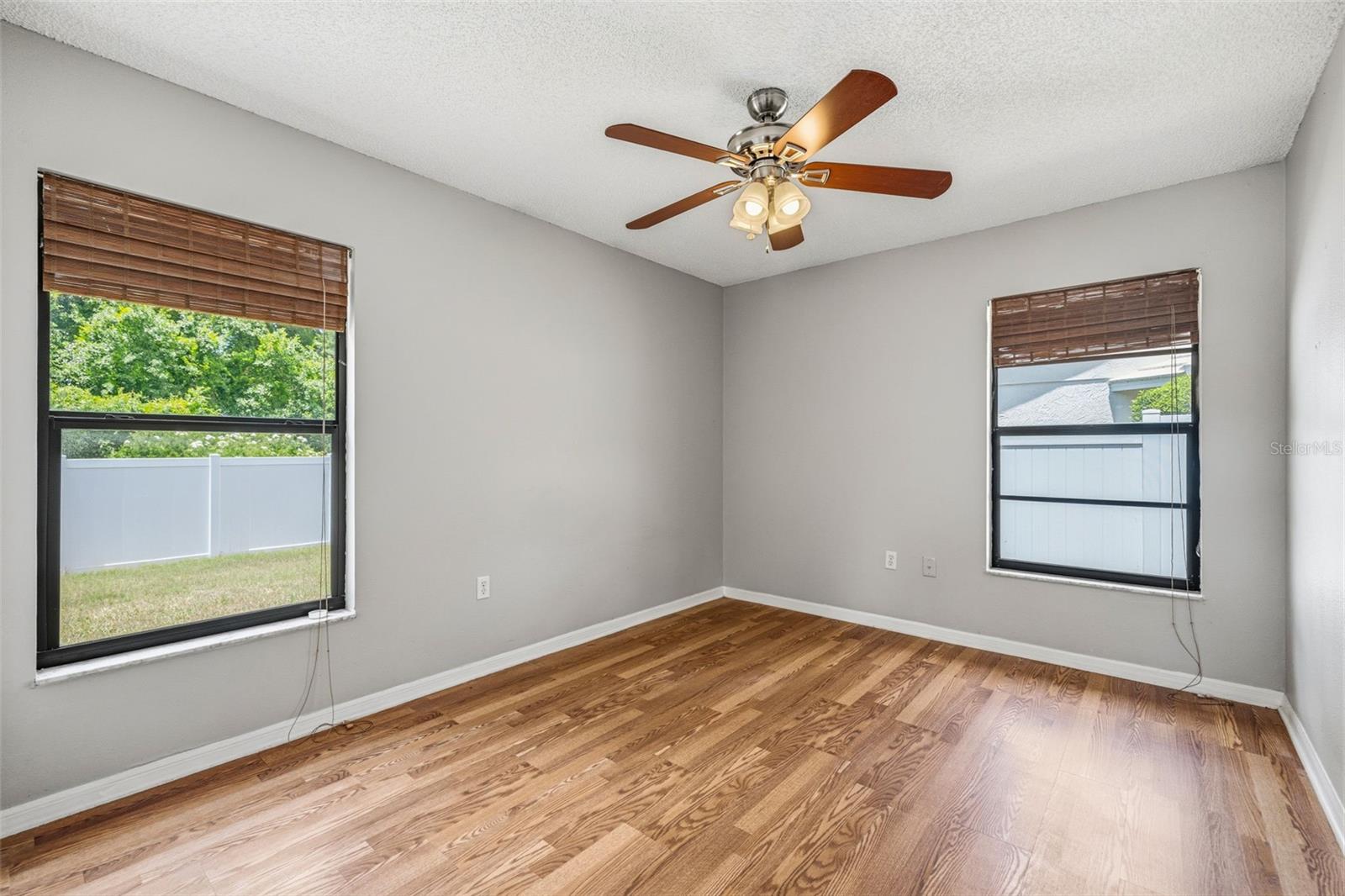 HUNTERS RIDGE - Residential