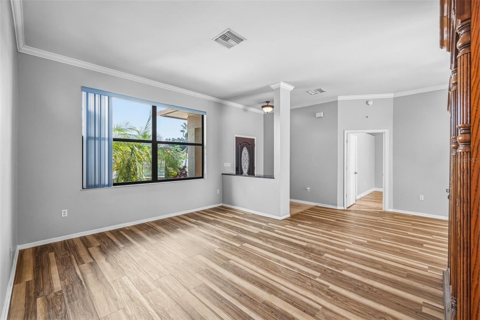HUNTERS RIDGE - Residential