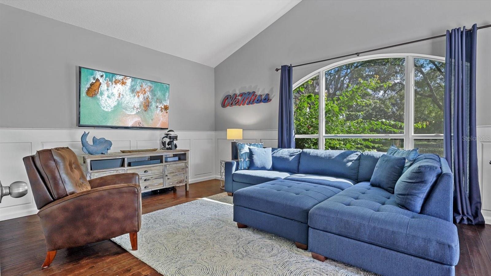 WELLINGTON MANOR PH 2 - Residential