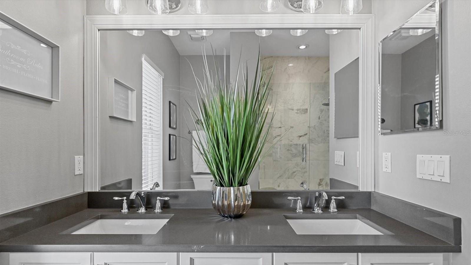 WELLINGTON MANOR PH 2 - Residential