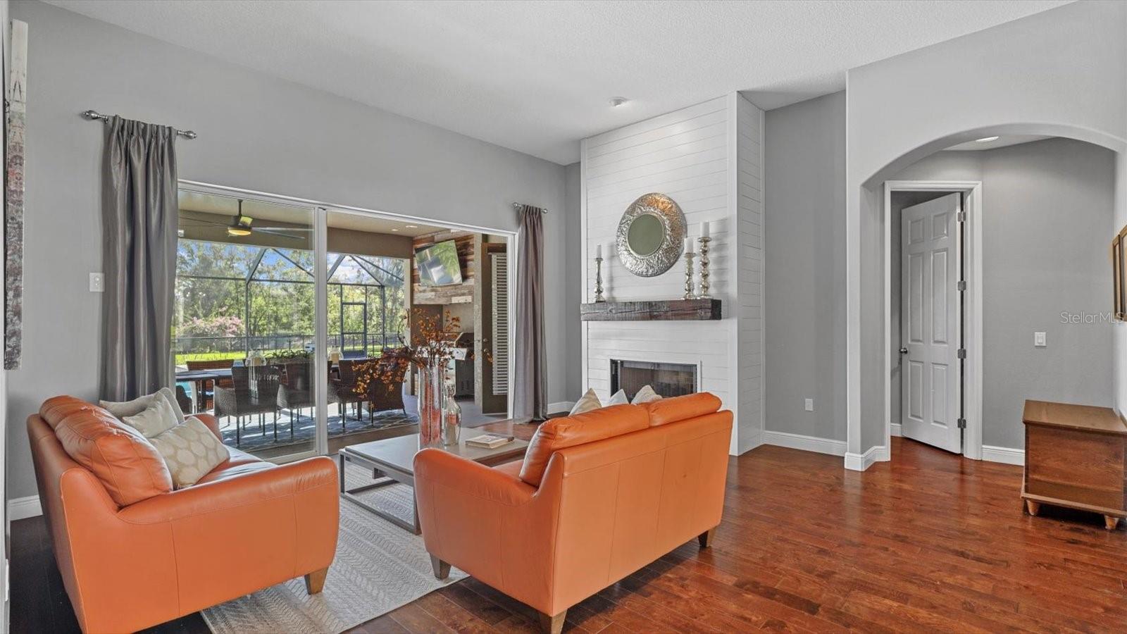 WELLINGTON MANOR PH 2 - Residential