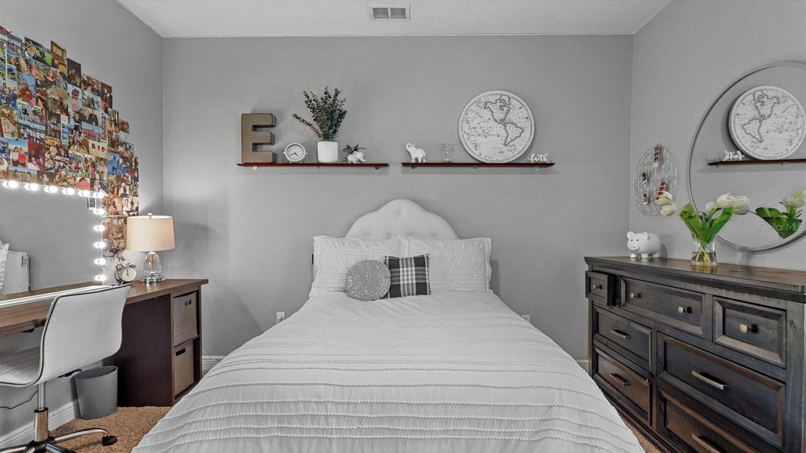 WELLINGTON MANOR PH 2 - Residential