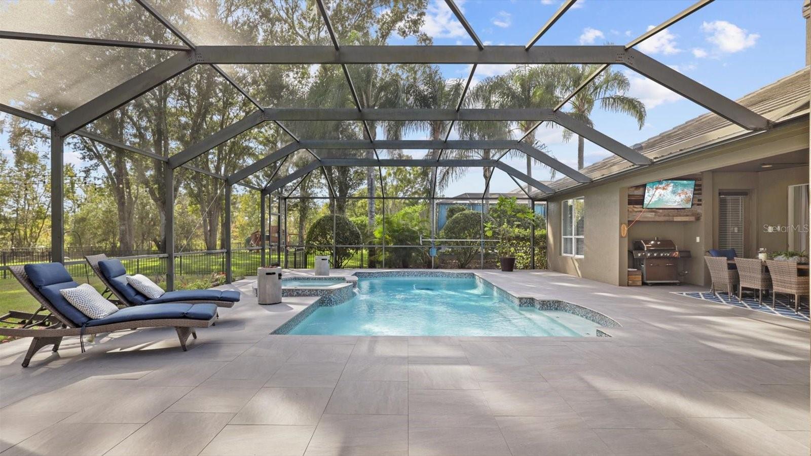 WELLINGTON MANOR PH 2 - Residential