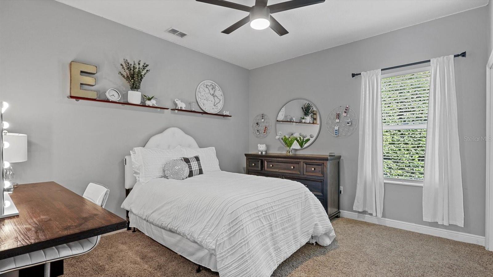 WELLINGTON MANOR PH 2 - Residential