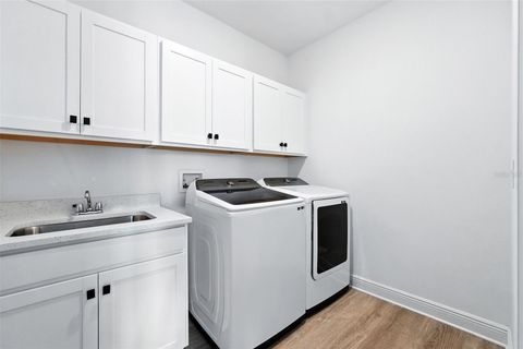 Tiny photo for 16238 Volterra Point, Bella Collina, FL 34756 (MLS # G5099344)