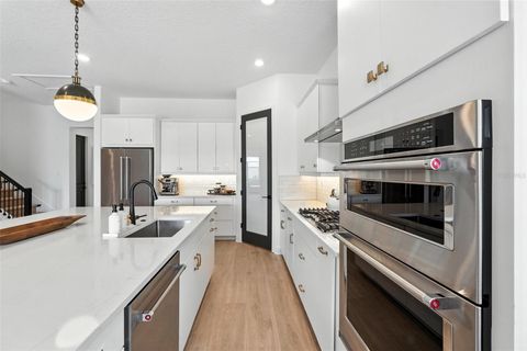 Tiny photo for 16238 Volterra Point, Bella Collina, FL 34756 (MLS # G5099344)