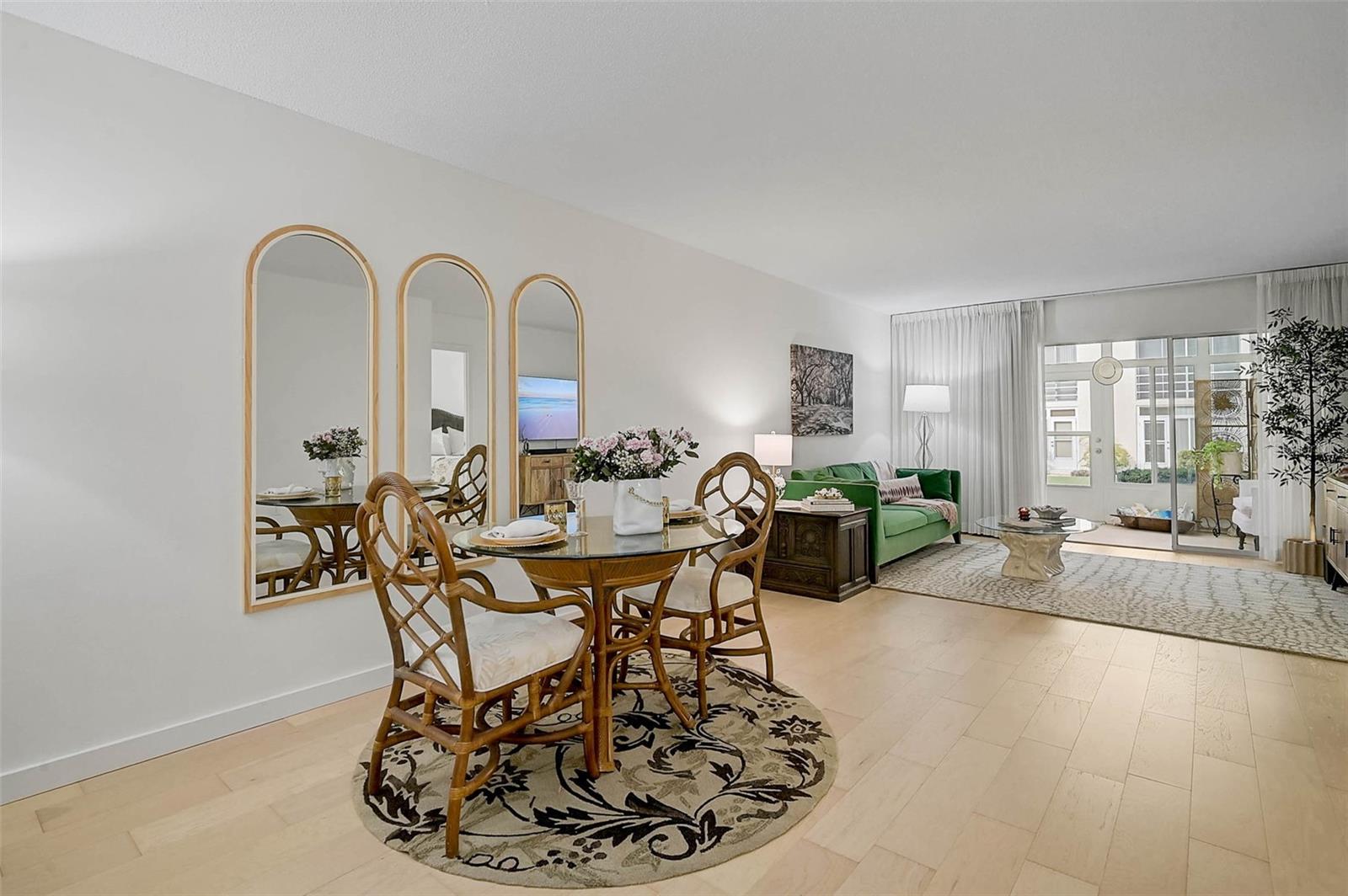 CASA SEVILLE - Residential