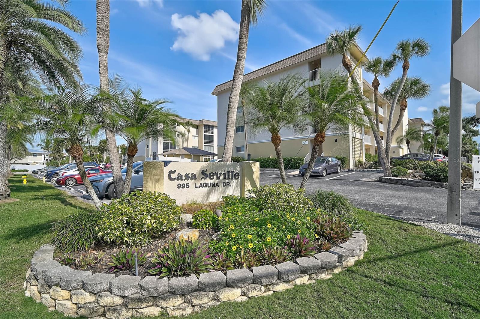 995 LAGUNA DRIVE 103