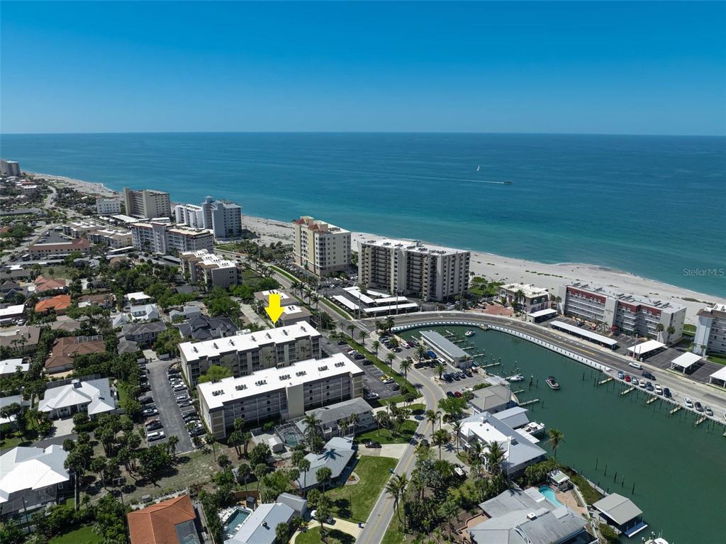 Photo of 995 Laguna Drive #103, Venice, FL 34285 (MLS # N6141791)