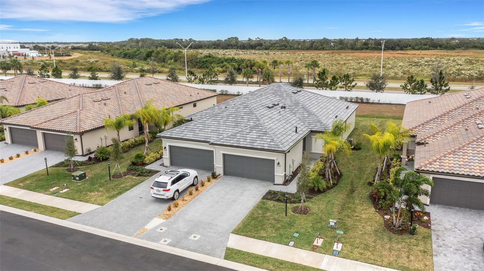 LORRAINE LAKES PH I - Residential Lease