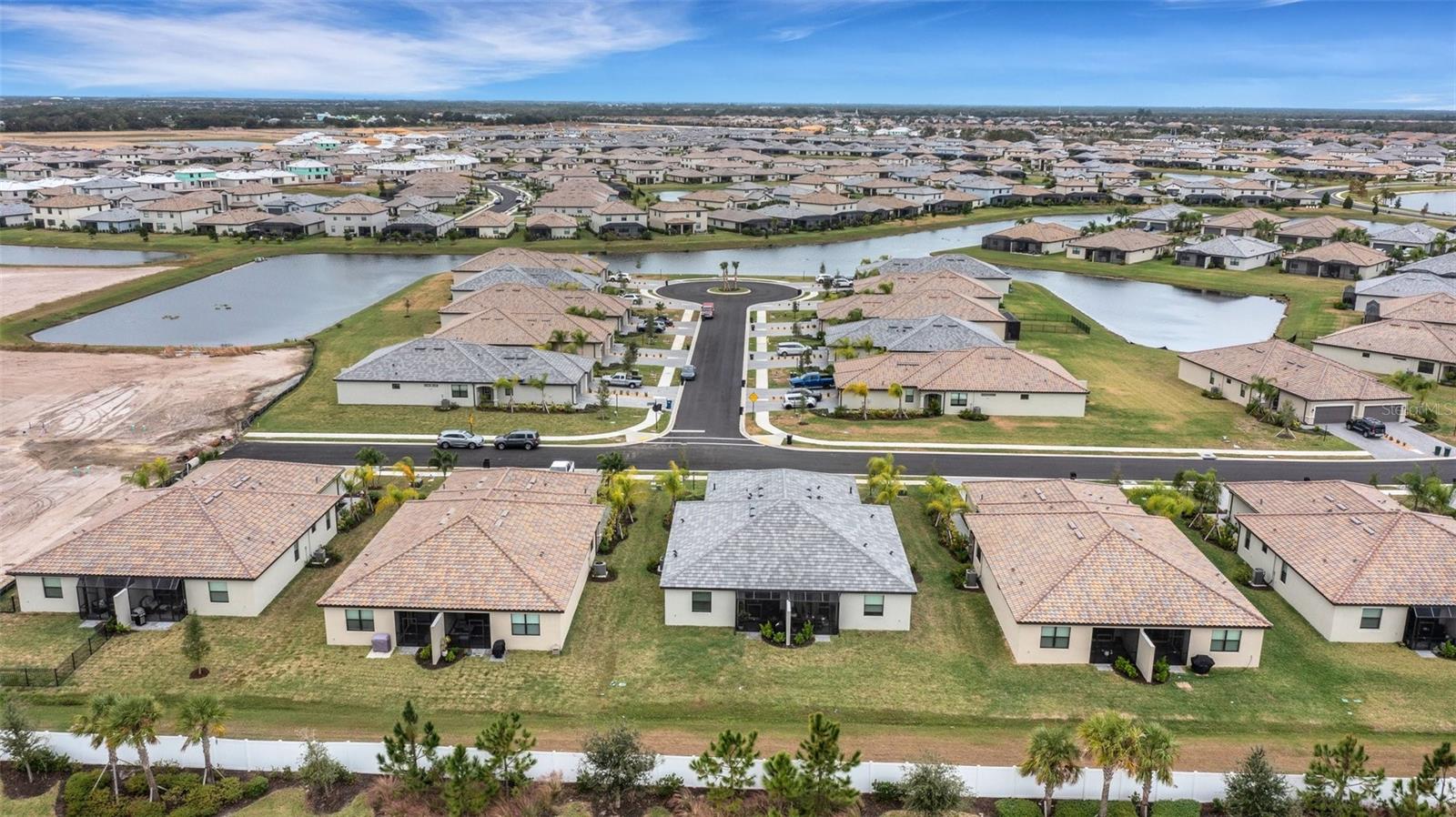 LORRAINE LAKES PH I - Residential Lease