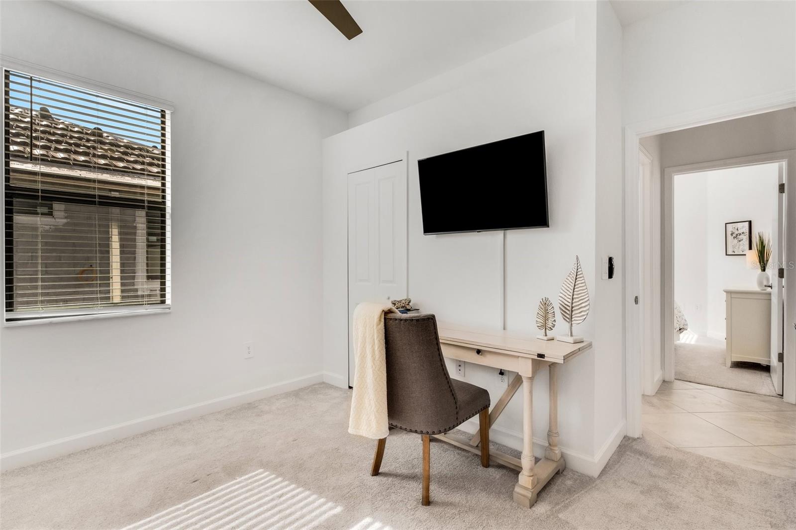 LORRAINE LAKES PH I - Residential Lease
