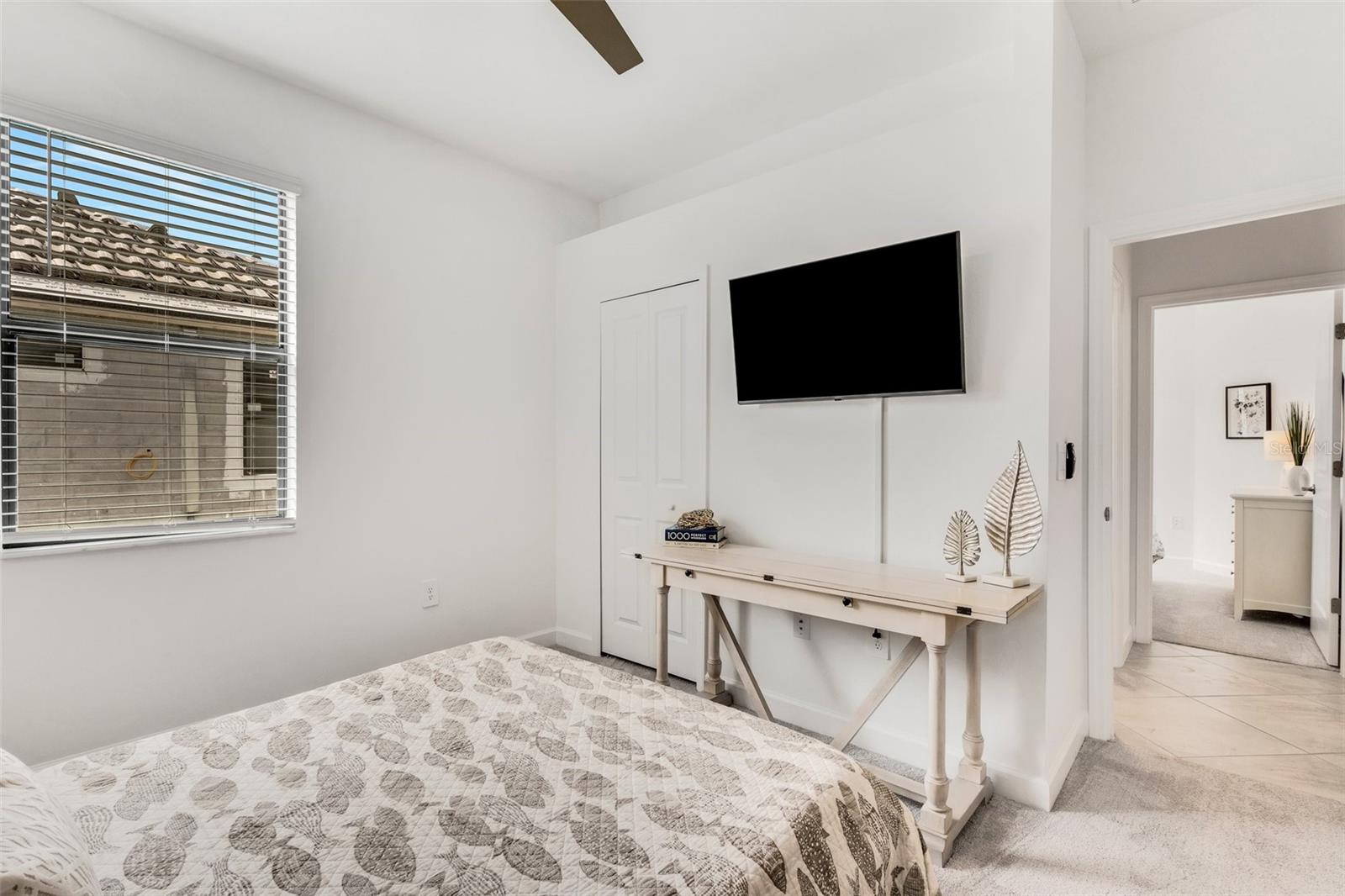 LORRAINE LAKES PH I - Residential Lease