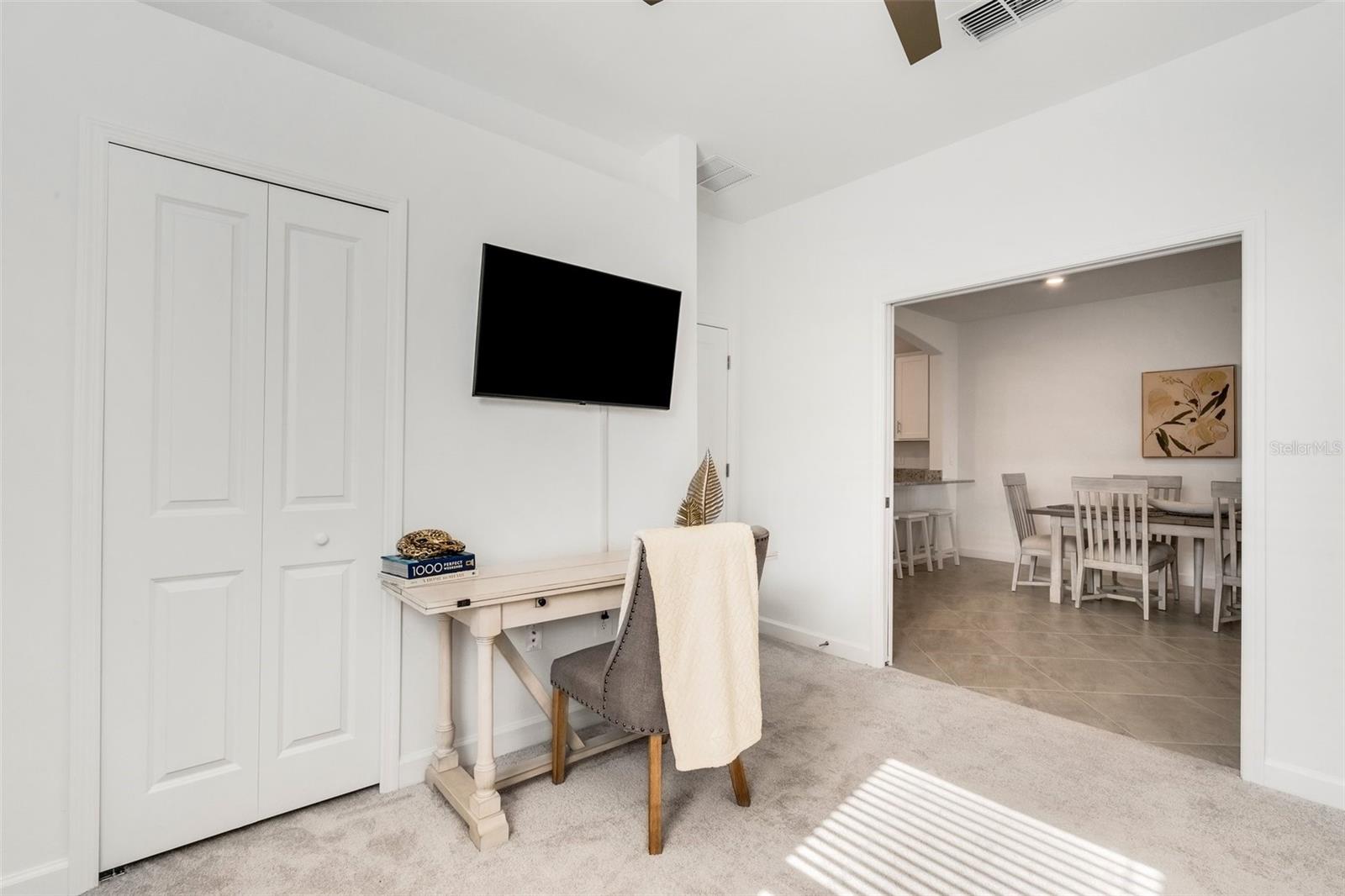 LORRAINE LAKES PH I - Residential Lease