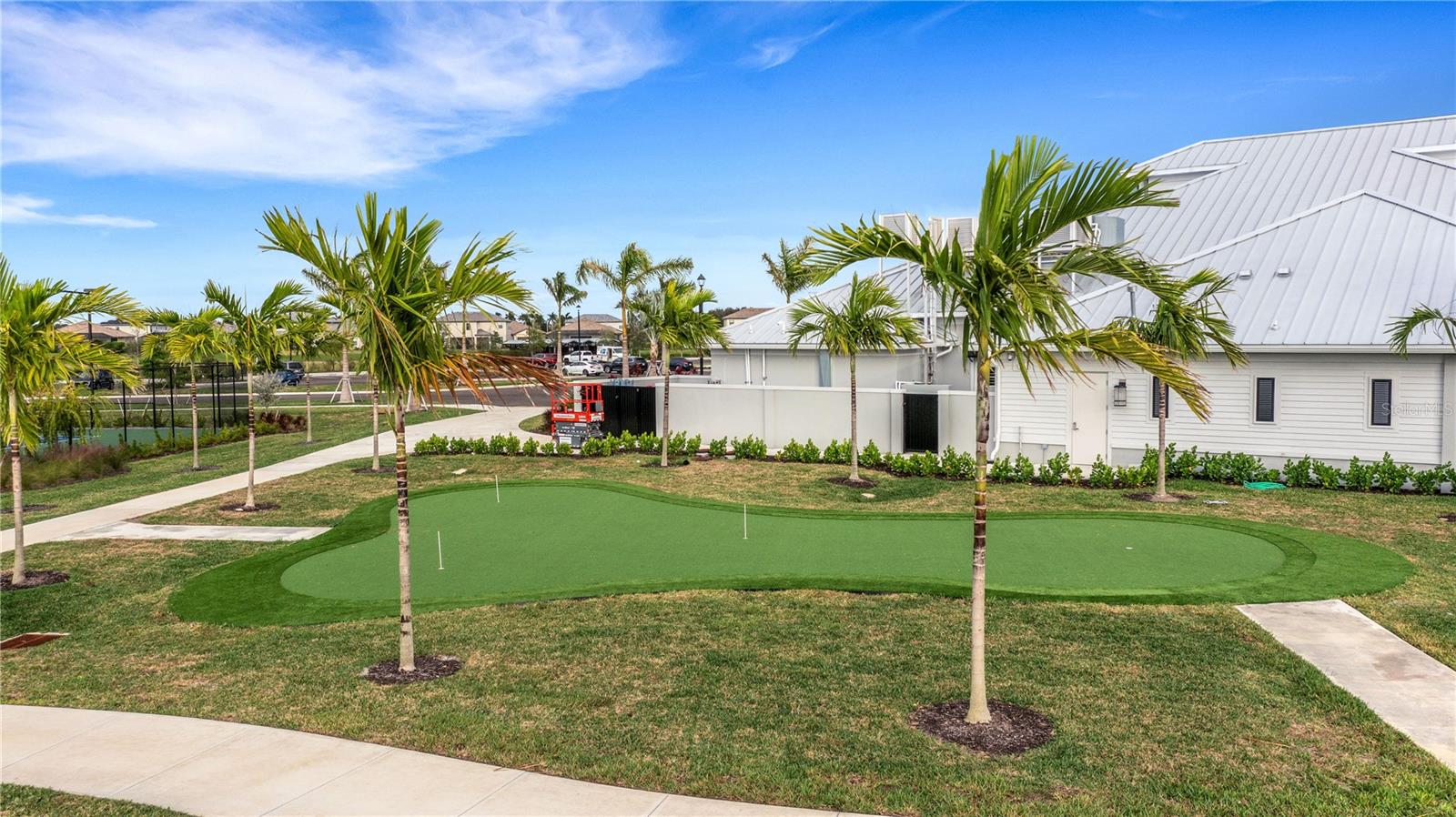 LORRAINE LAKES PH I - Residential Lease