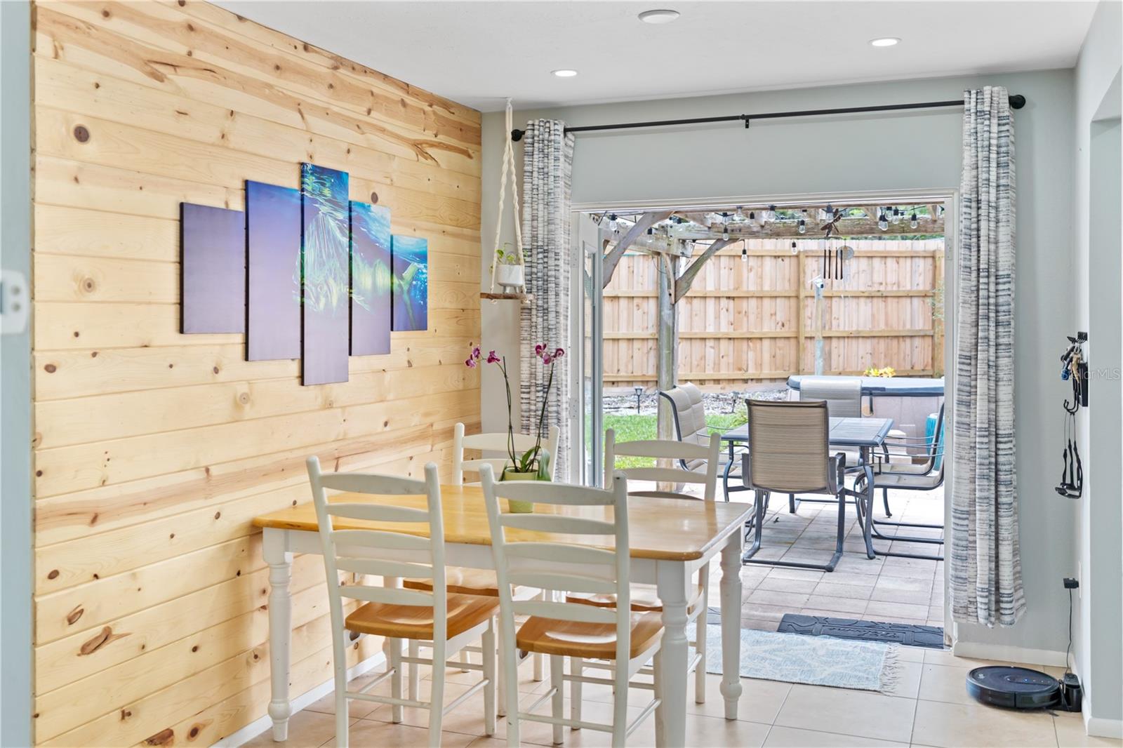 RIDGEWOOD ESTATES 09 ADD - Residential