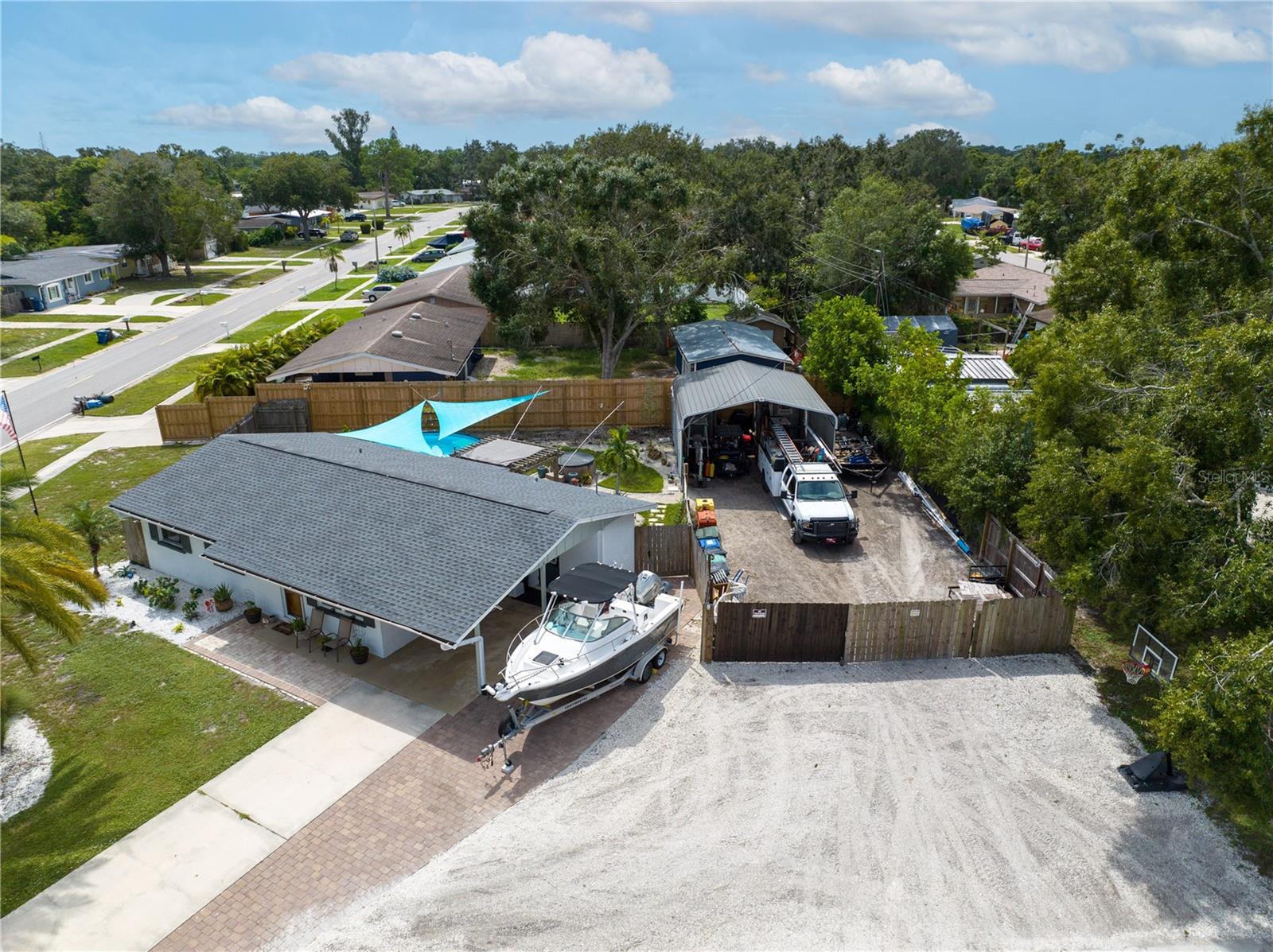 RIDGEWOOD ESTATES 09 ADD - Residential