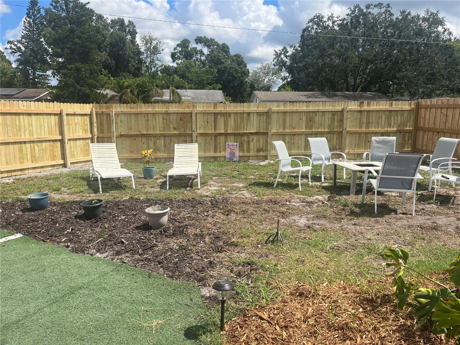 RIDGEWOOD ESTATES 09 ADD - Residential