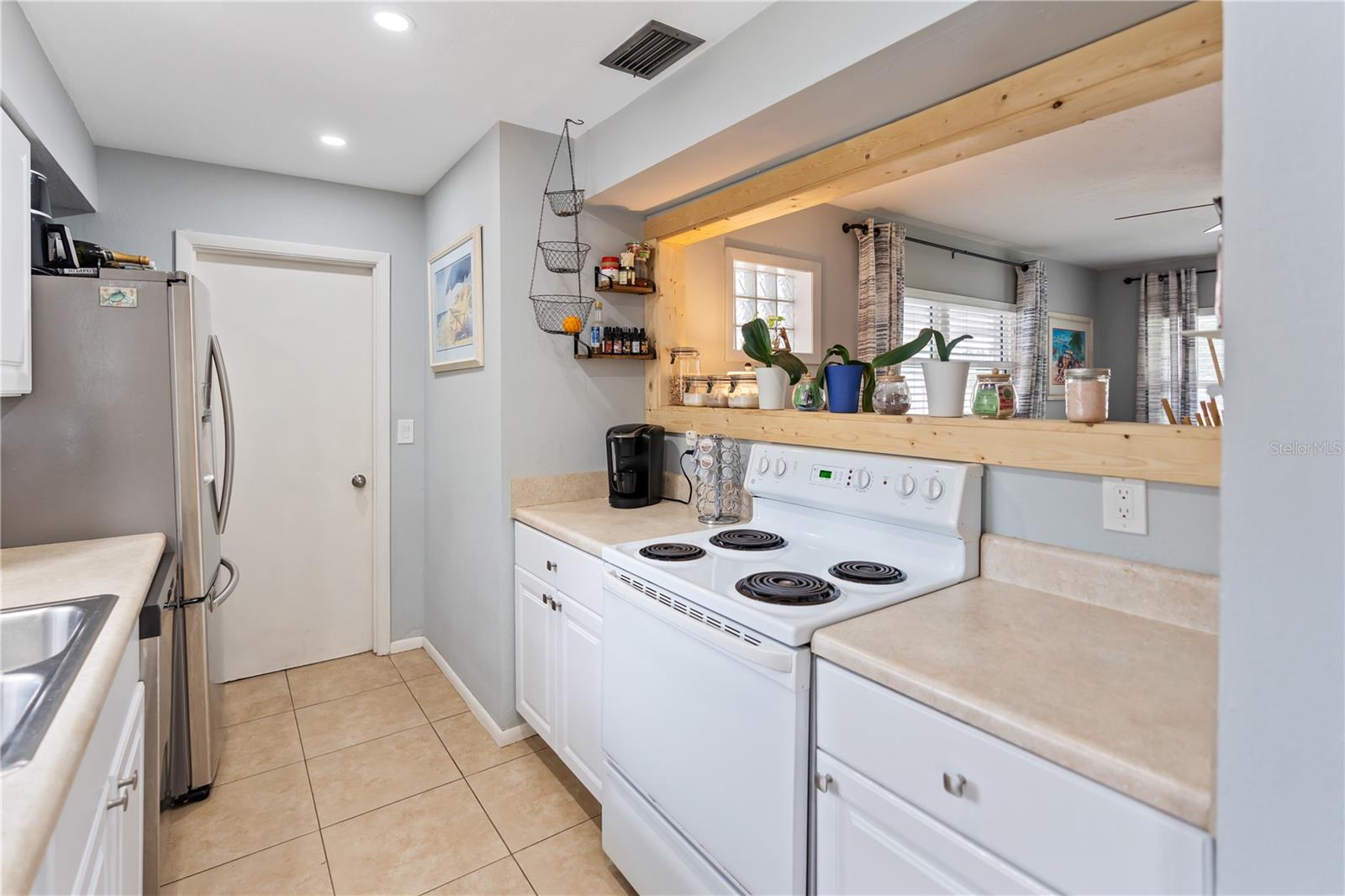 RIDGEWOOD ESTATES 09 ADD - Residential