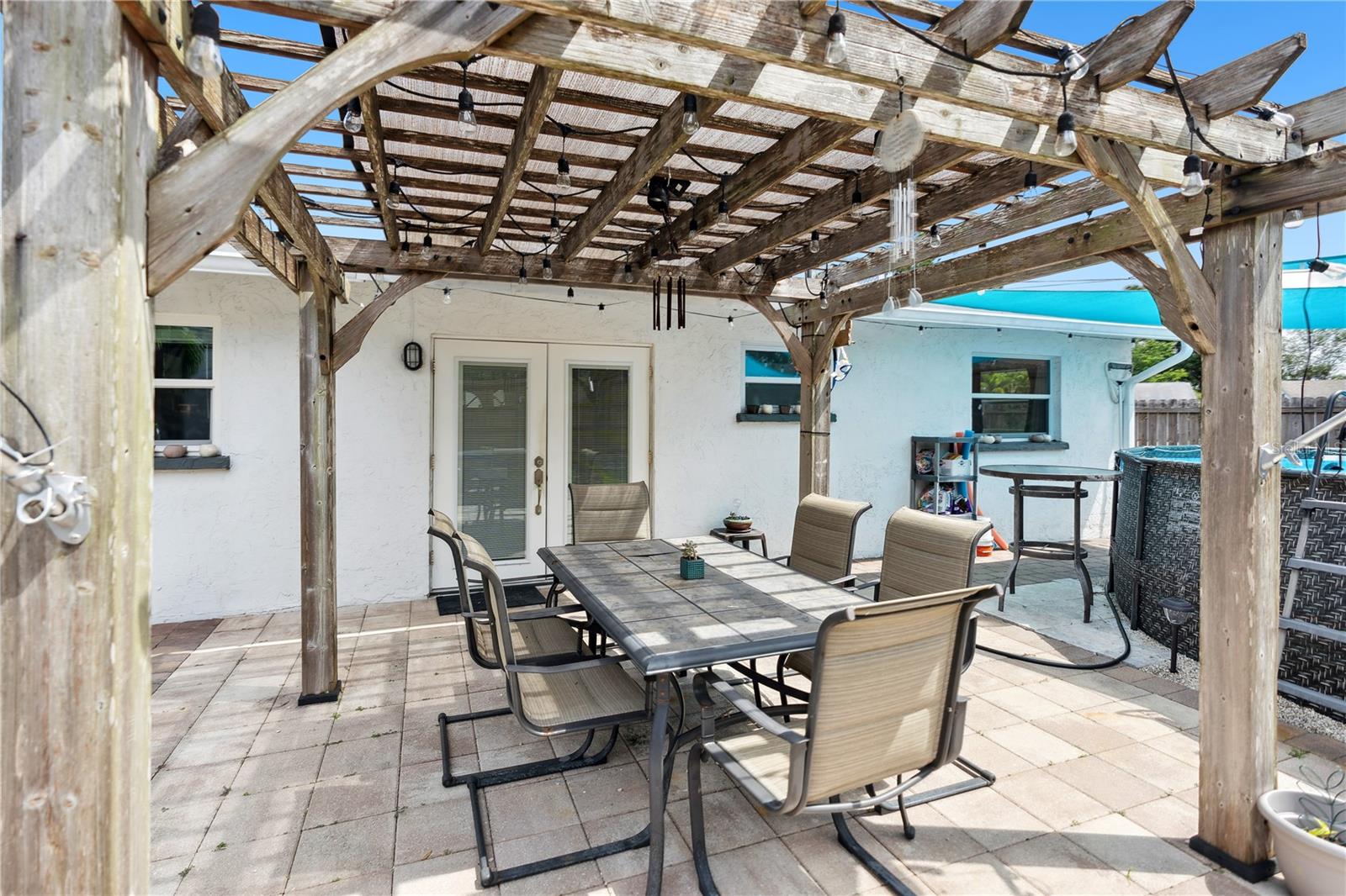 RIDGEWOOD ESTATES 09 ADD - Residential