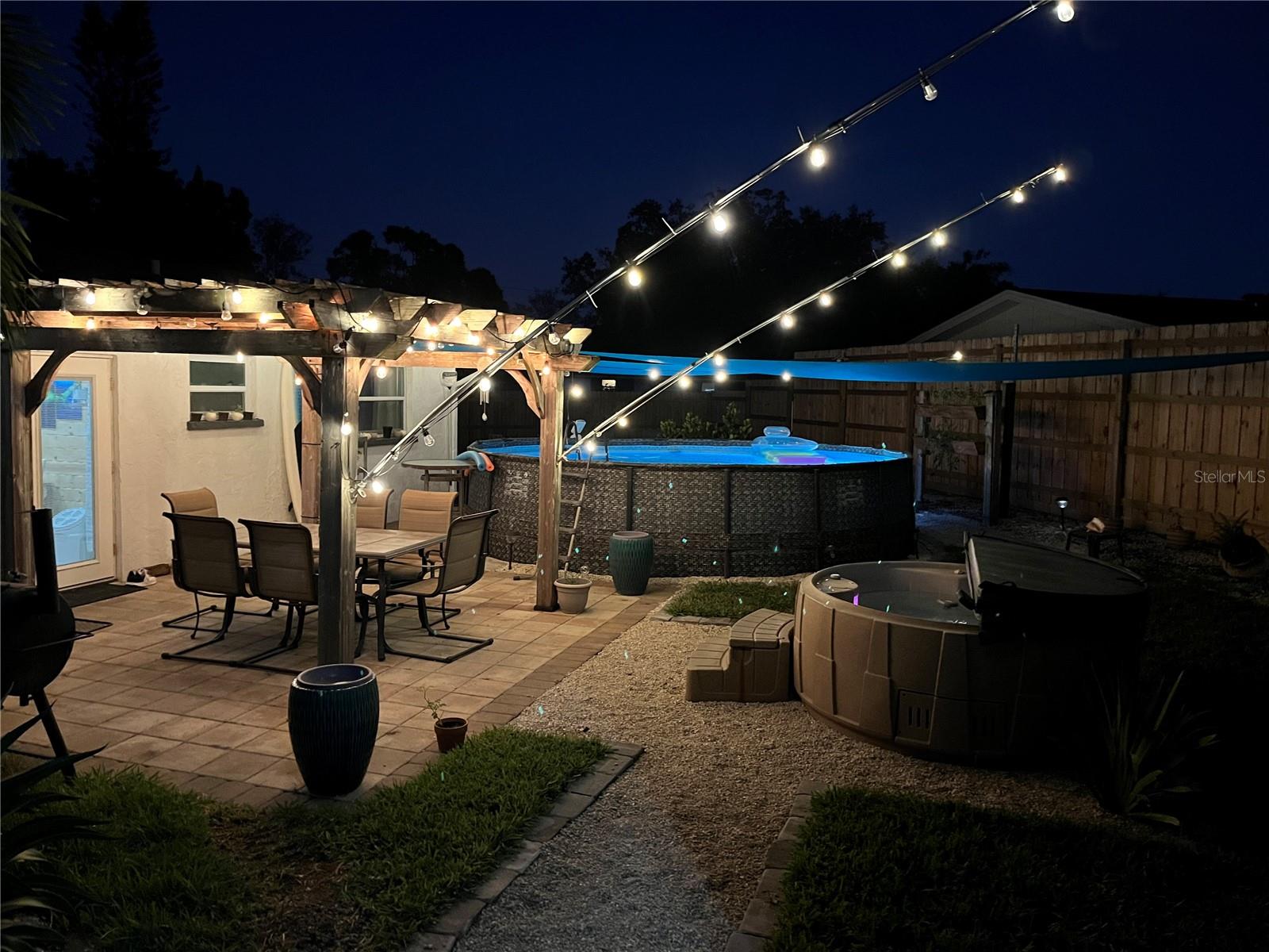 RIDGEWOOD ESTATES 09 ADD - Residential