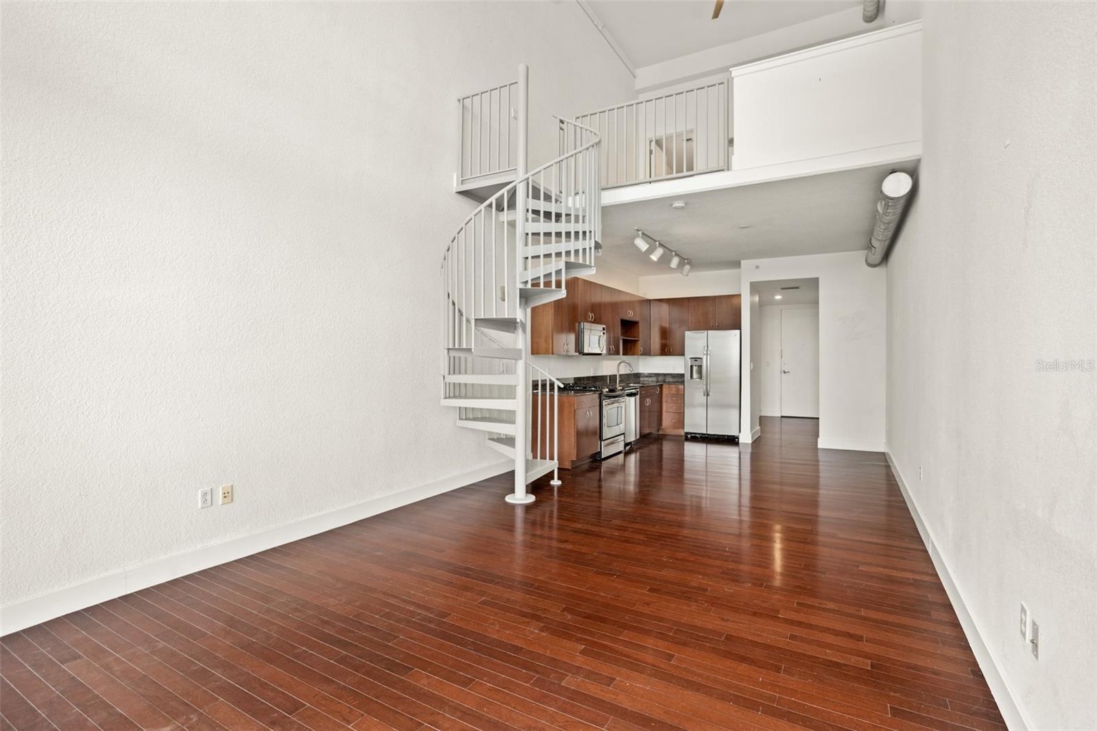 VUE/LK EOLA - Residential