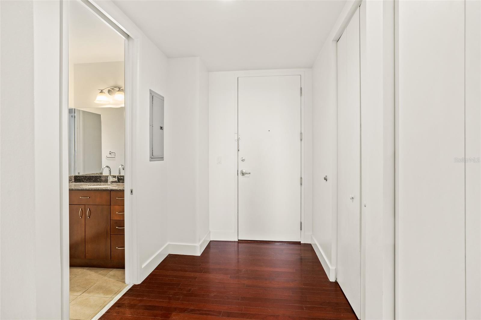 VUE/LK EOLA - Residential