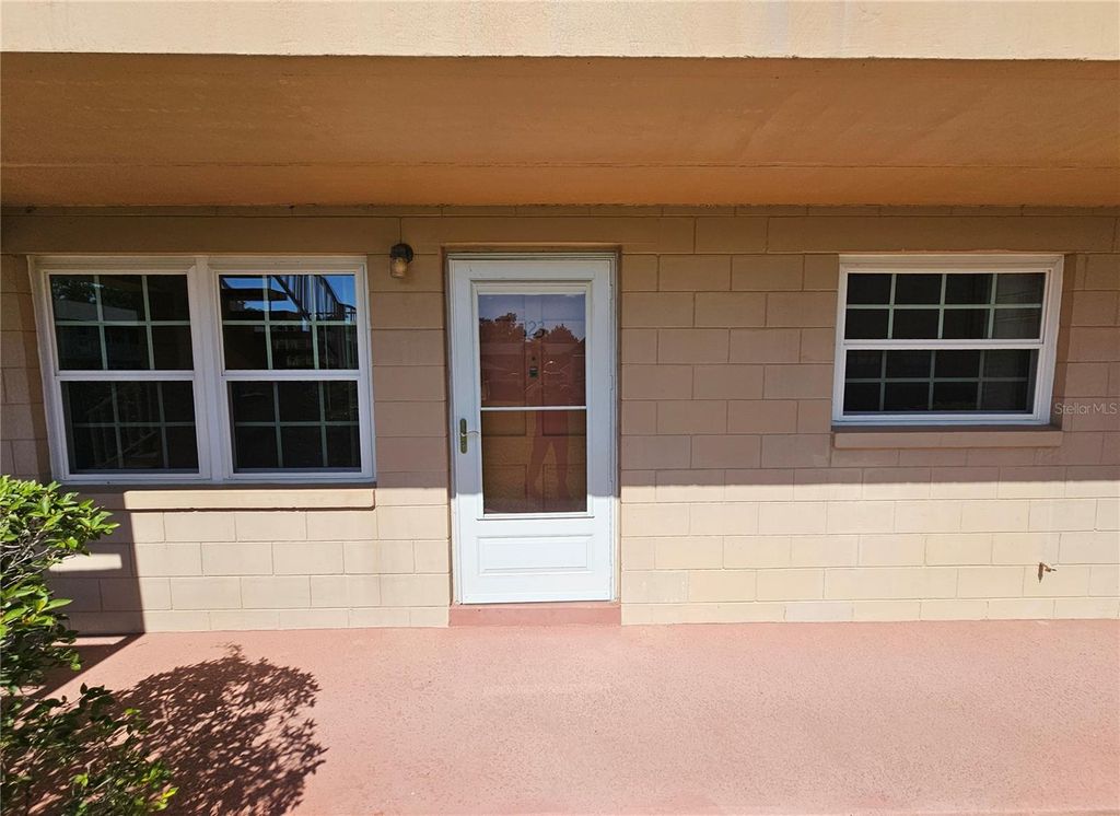 Photo of 1100 E Caroline Street #123, Tavares, FL 32778 (MLS # OM724777)
