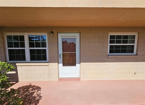Photo of 1100 E Caroline Street #123, Tavares, FL 32778 (MLS # OM724777)