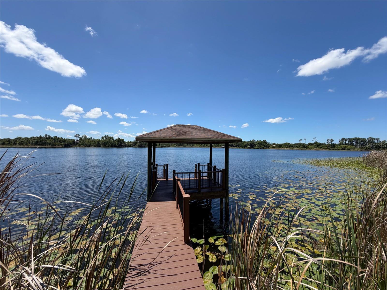 WILDERNESS LAKE PRESERVE - Residential