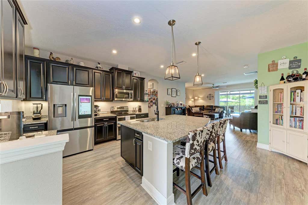 Photo of 5914 113th Terrace E, Parrish, FL 34219 (MLS # A4696716)