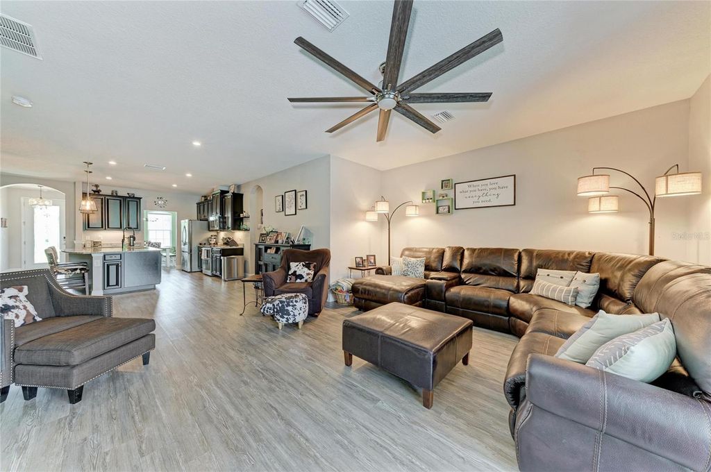 Photo of 5914 113th Terrace E, Parrish, FL 34219 (MLS # A4696716)