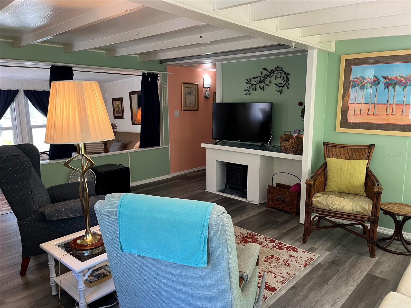 WALL SPGS MOBILE HOME PARK UNREC - Residential