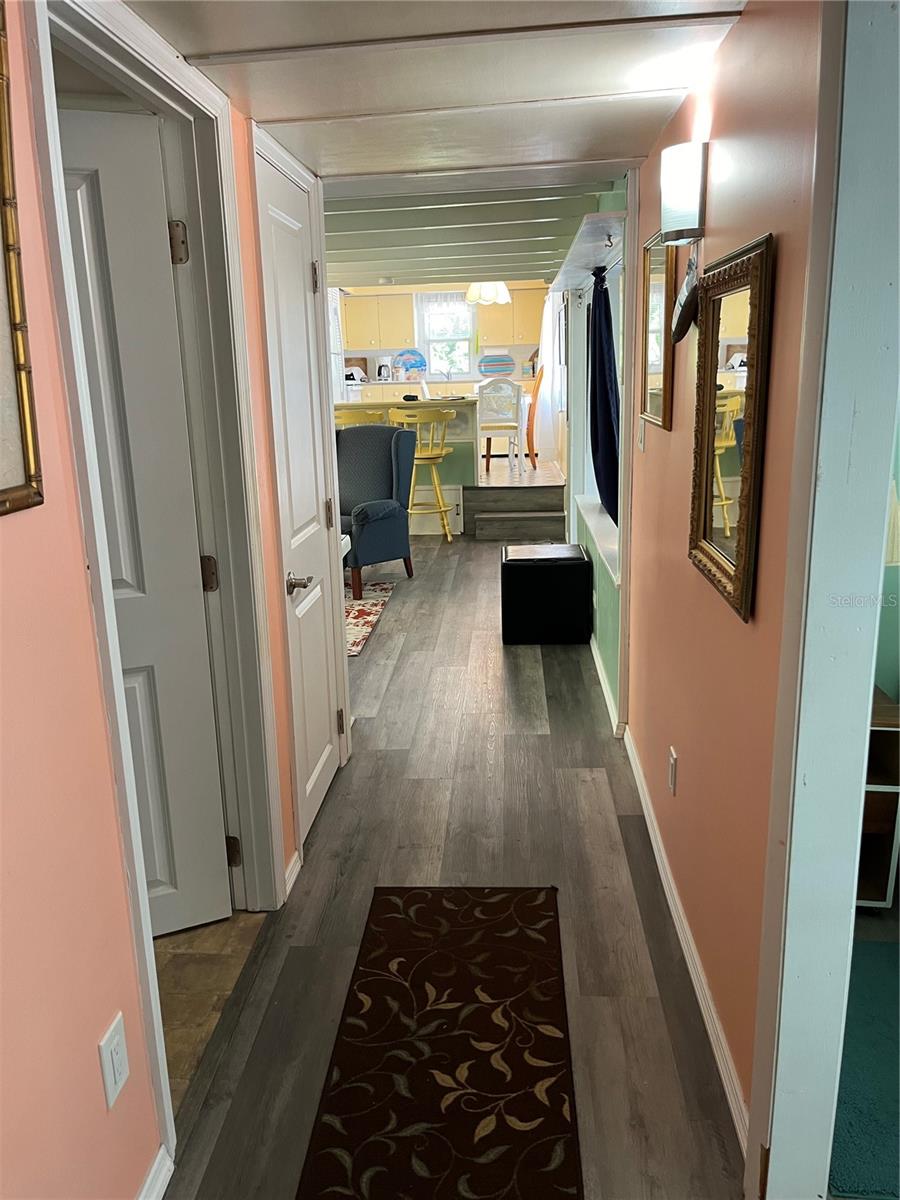 WALL SPGS MOBILE HOME PARK UNREC - Residential