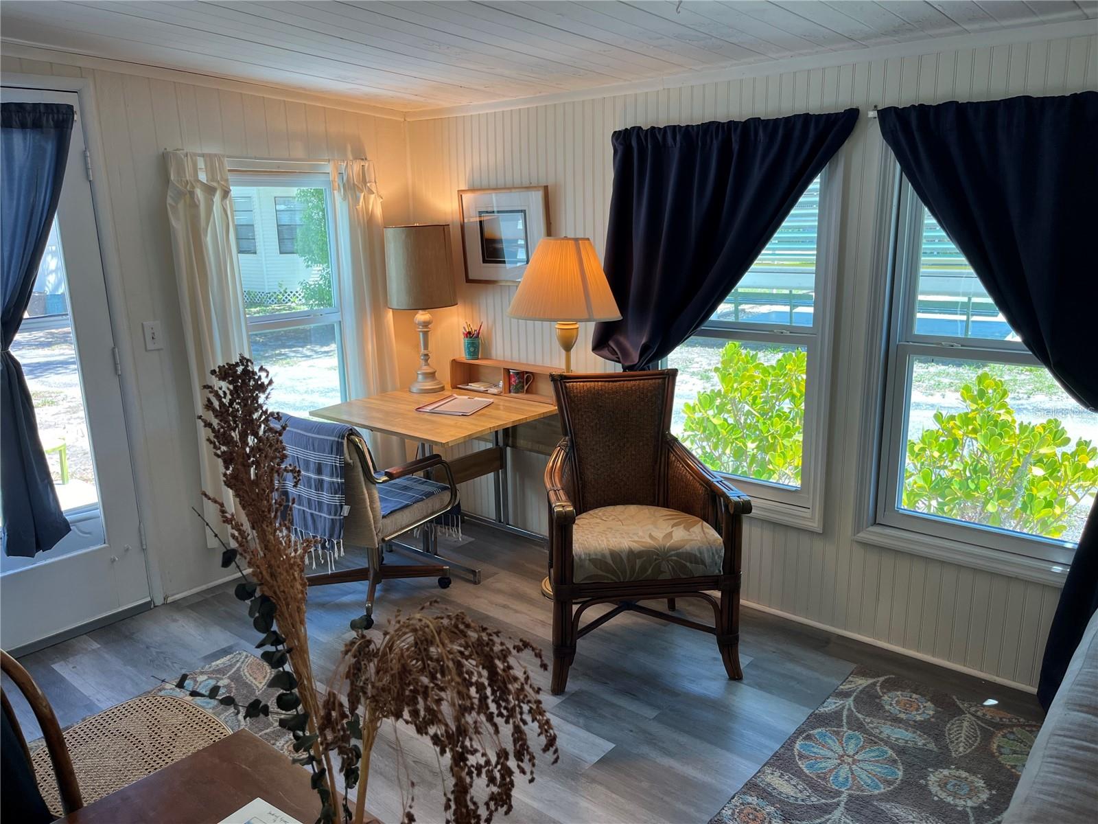 WALL SPGS MOBILE HOME PARK UNREC - Residential