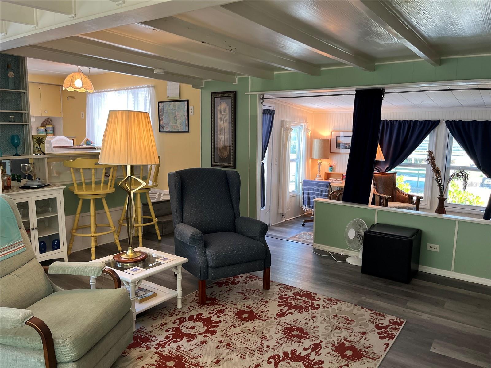 WALL SPGS MOBILE HOME PARK UNREC - Residential