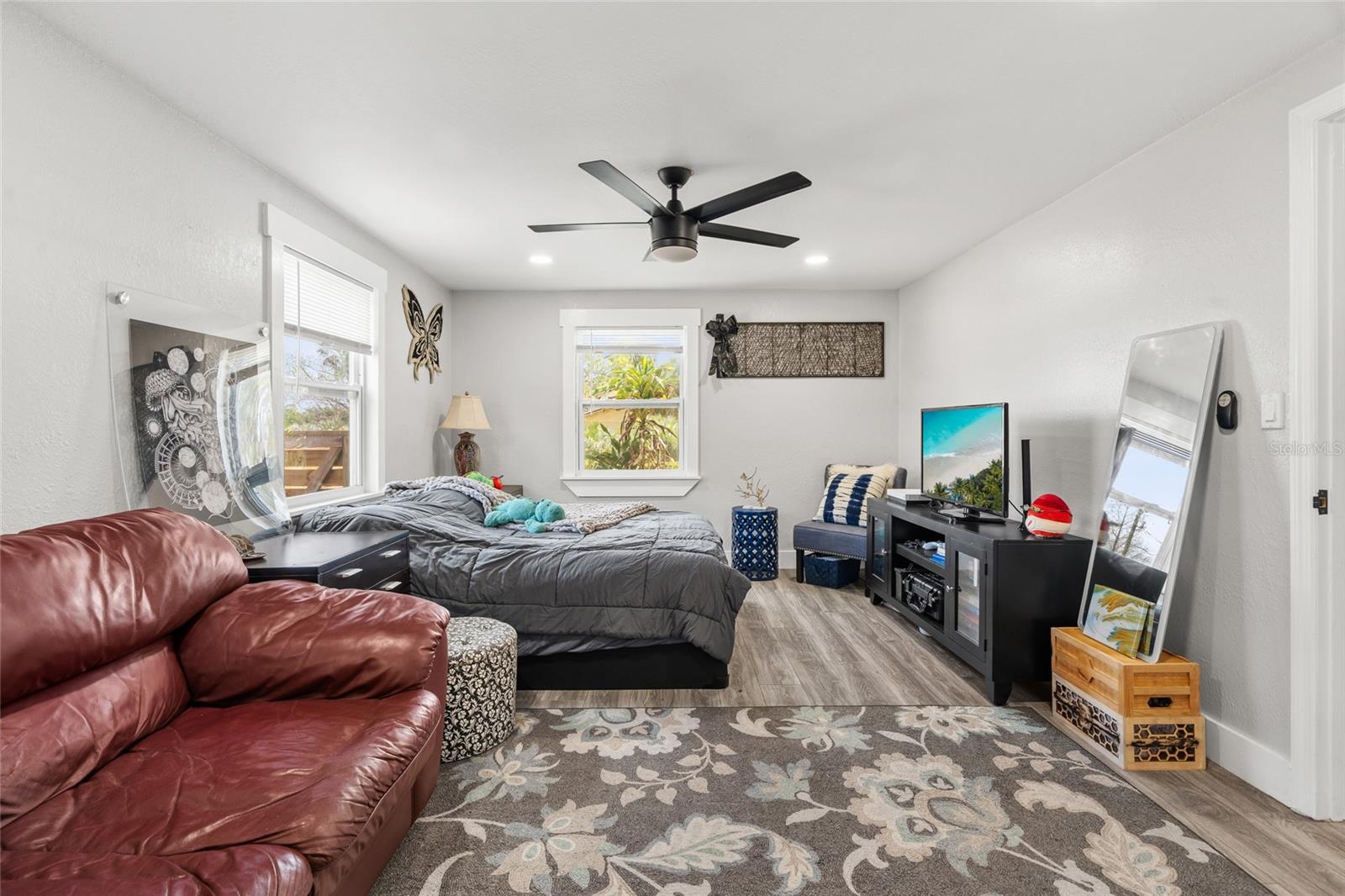 ARMSTRONG ACRES - Residential