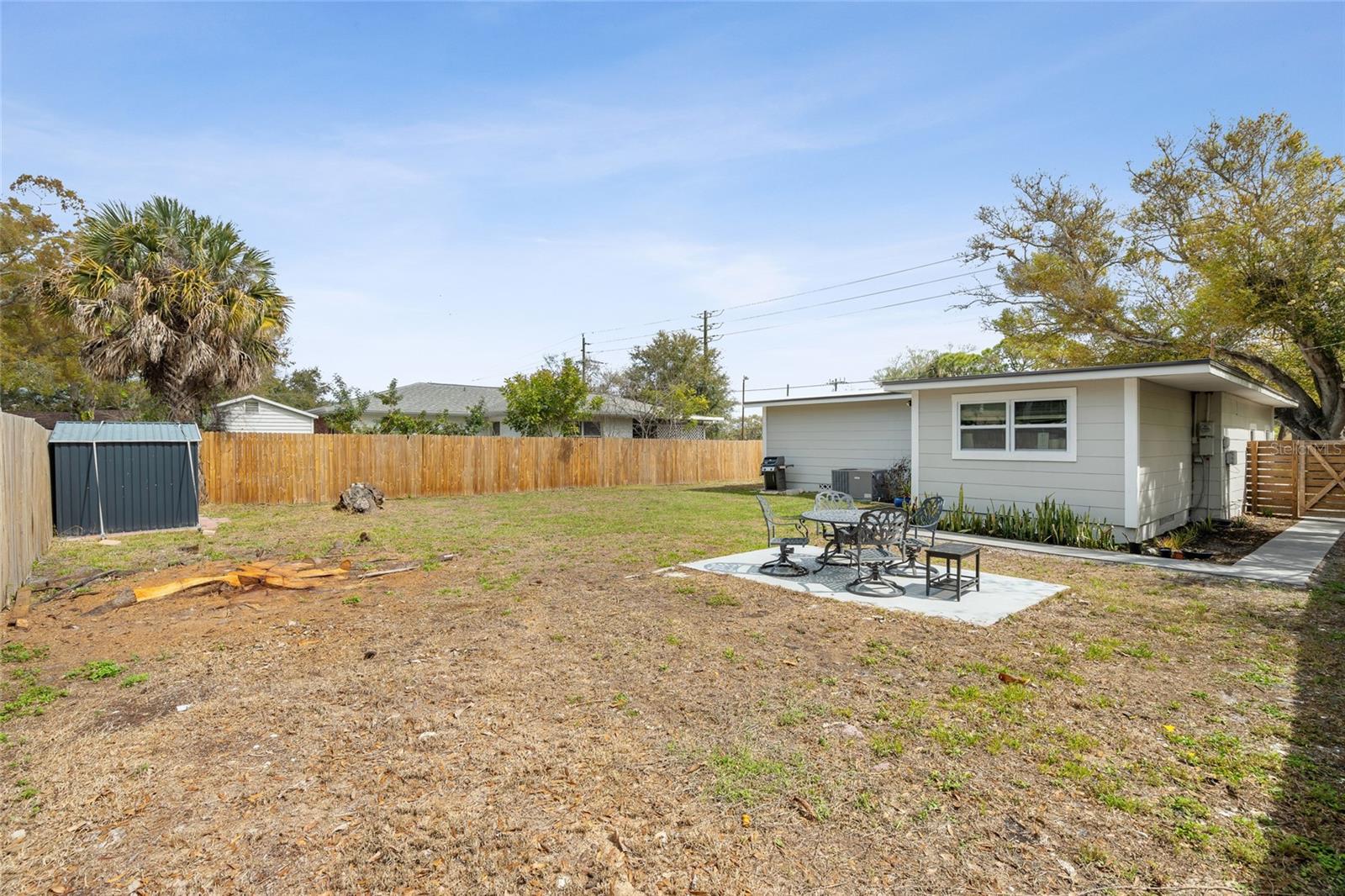 ARMSTRONG ACRES - Residential