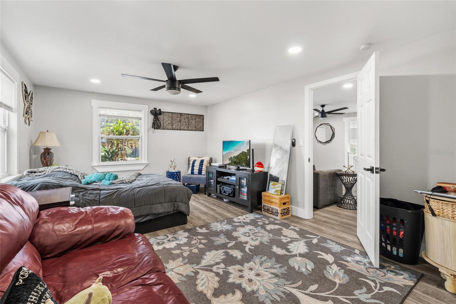 ARMSTRONG ACRES - Residential