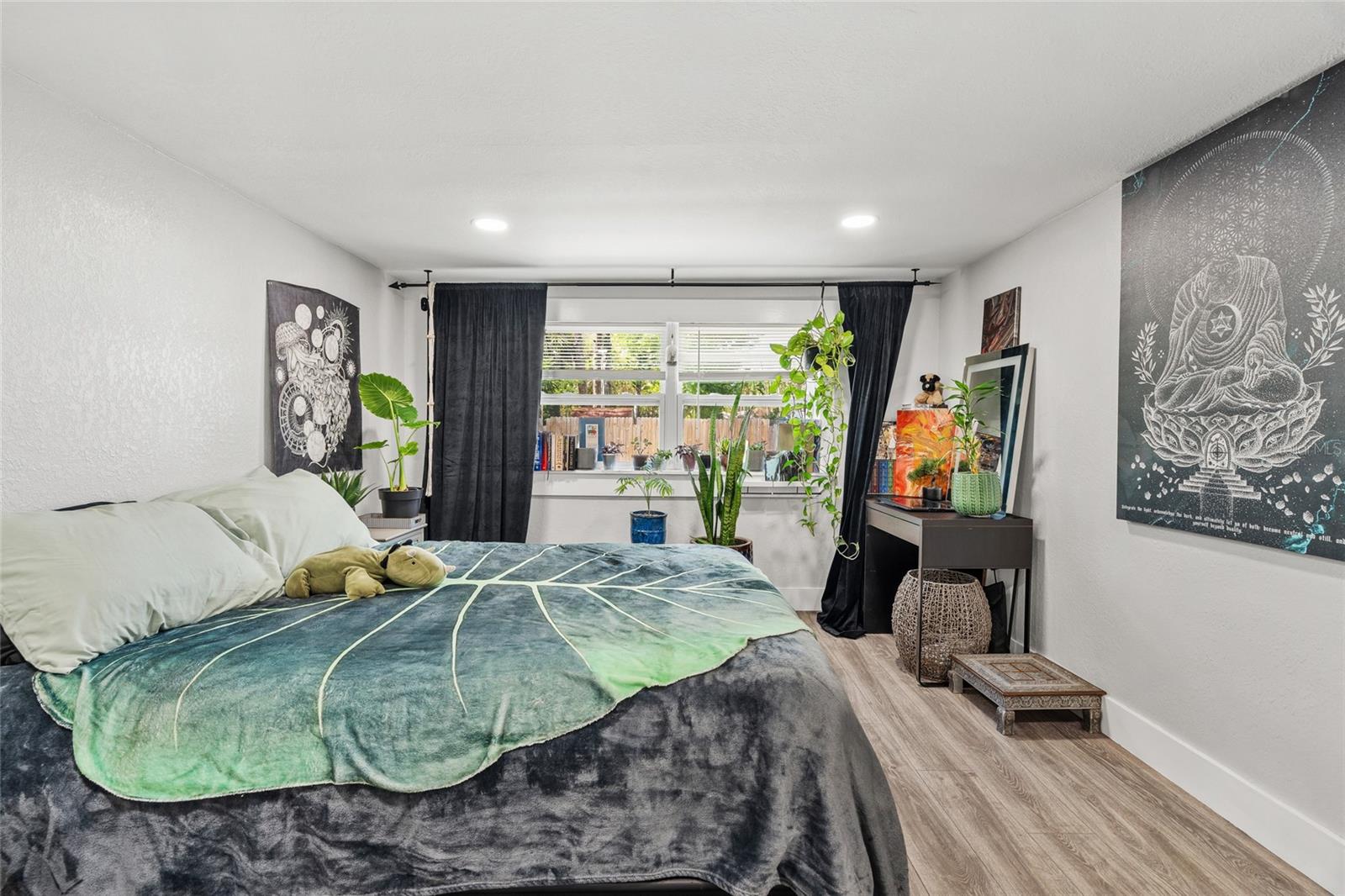 ARMSTRONG ACRES - Residential