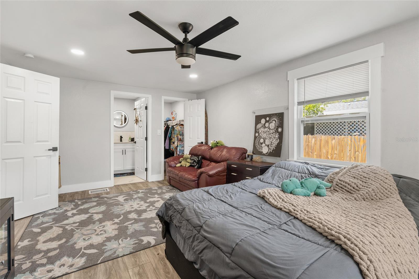 ARMSTRONG ACRES - Residential