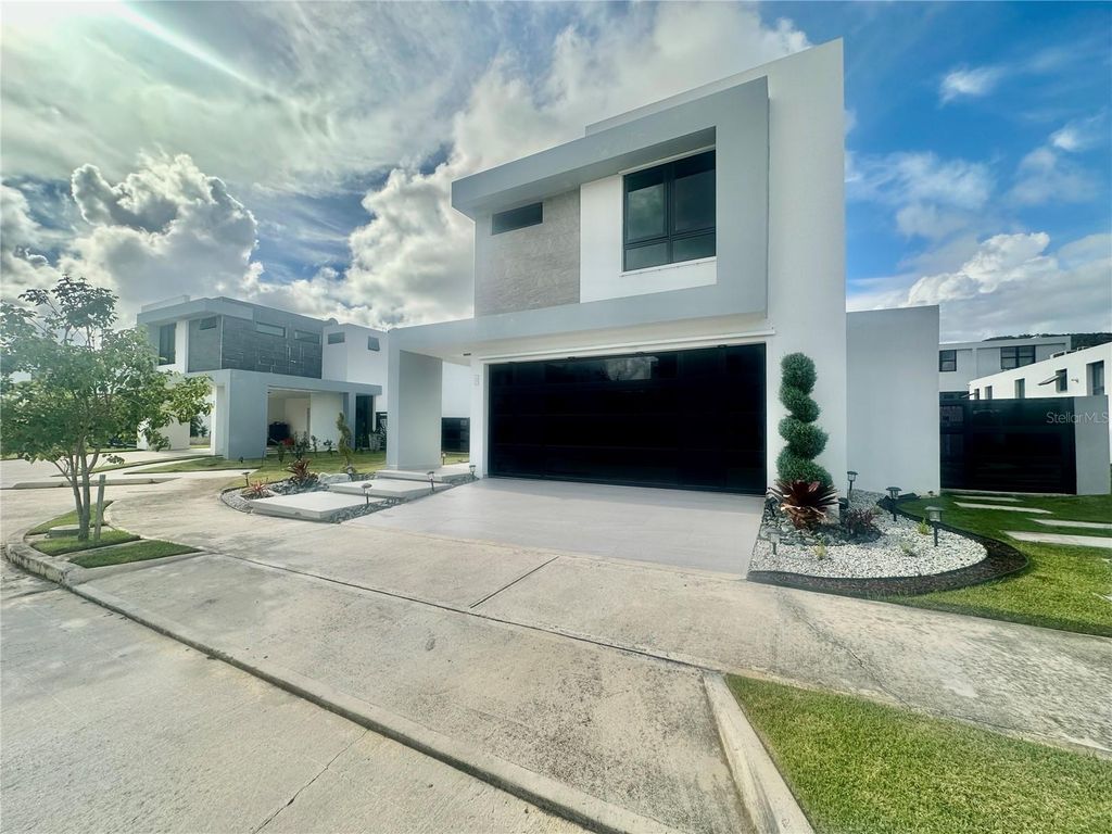 Photo of 177 177 Los Sueã‘os Ciudad Jardin, Gurabo, PR 00778 (MLS # PR9121037)