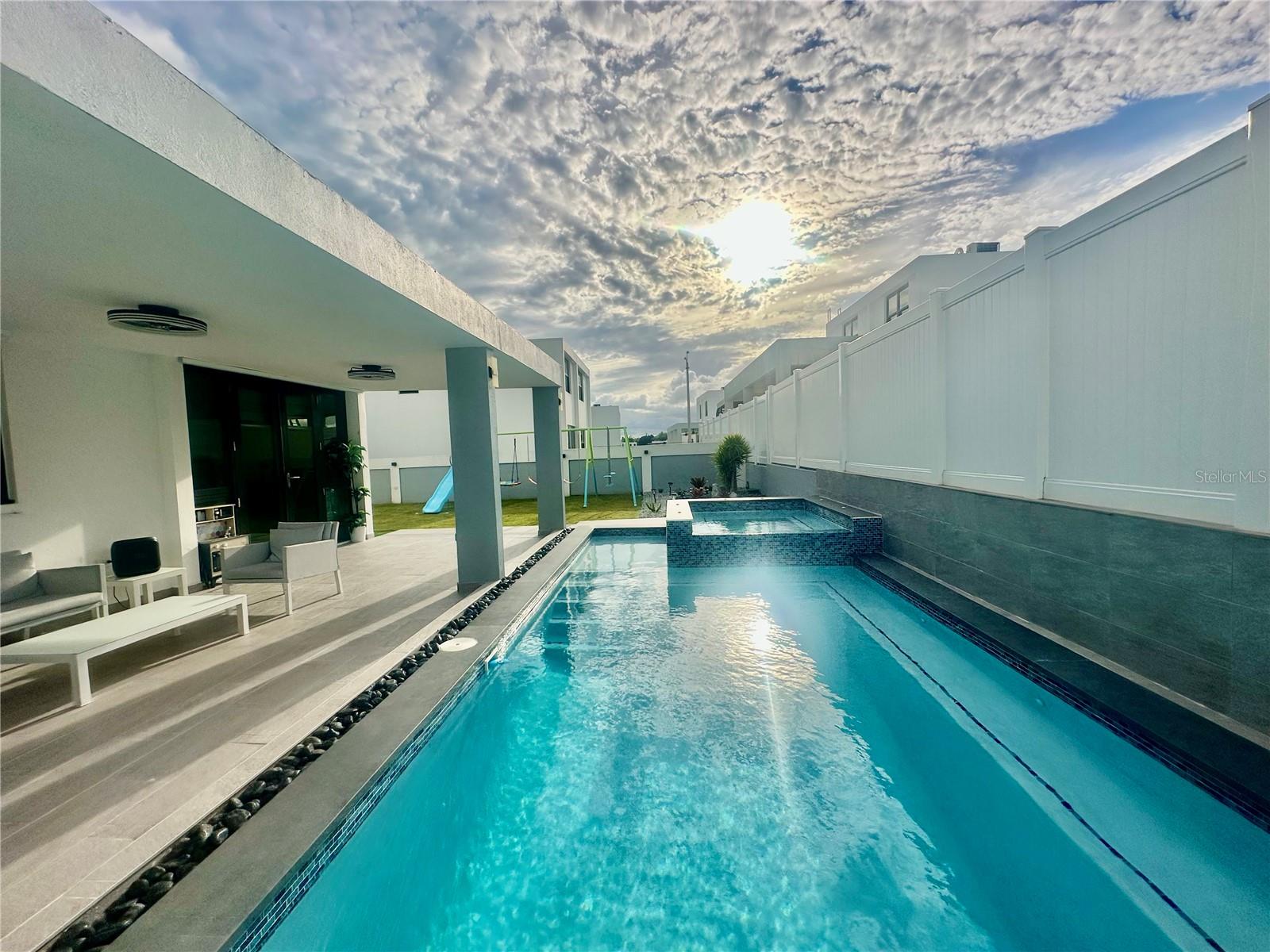 LOS SUENOS CIUDAD JARDIN - Residential